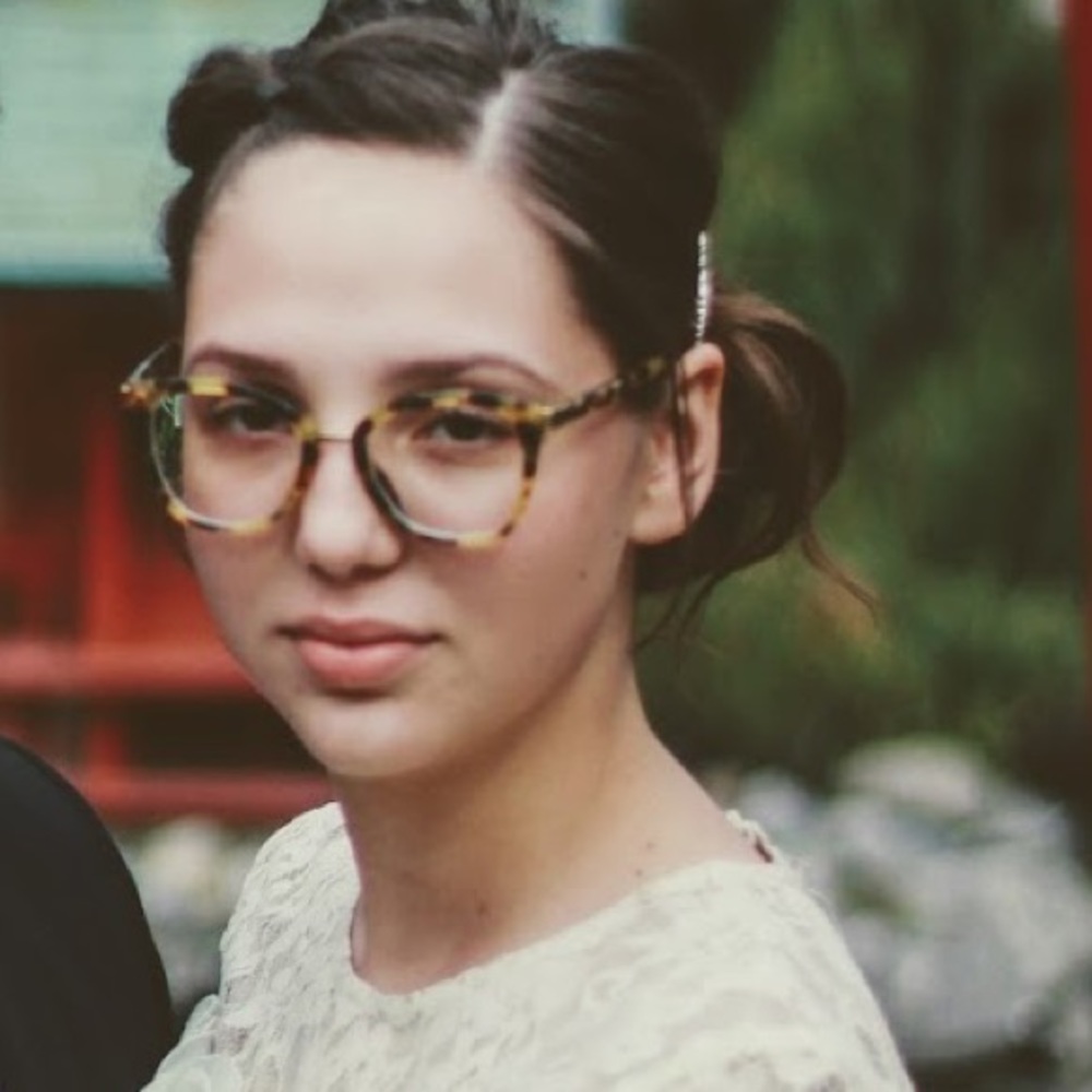 Meet your Posher, Savannah